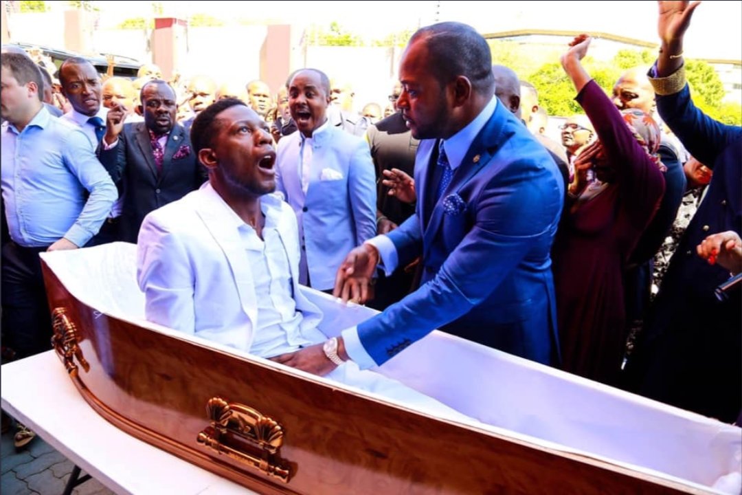 South African Pastor Under fire for fake resurrection miracle - VIDEO 3
