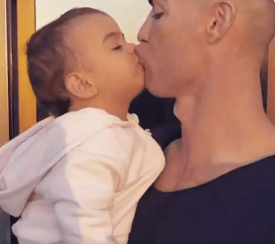 Cristiano Ronaldo Having A Father To Daughter Moment As He kisses Alana