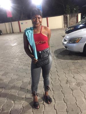 "They Stole My Phone, I Need Someone To F**k Me And Buy Me iPhone" - Nigerian Lady