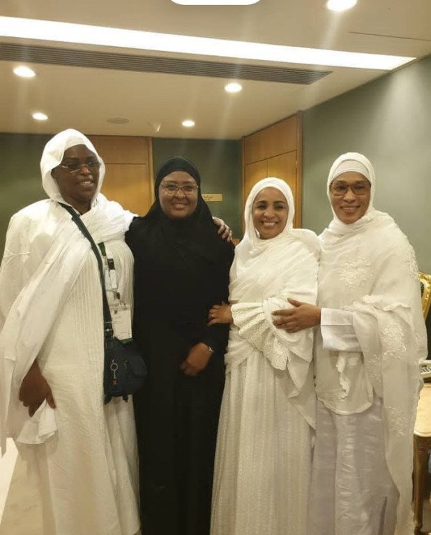 Aisha Buhari and First Ladies from other African countries pictured in Mecca for Hajj