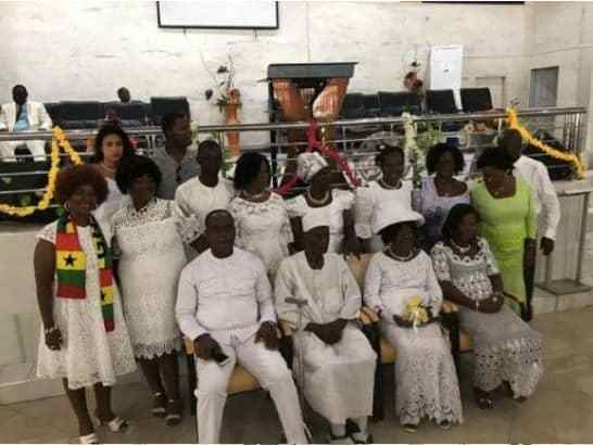 96-year-old man marries 93-year-old lover after 50 years of dating (photos) 