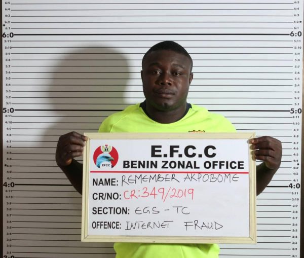 Scammers caught by EFCC