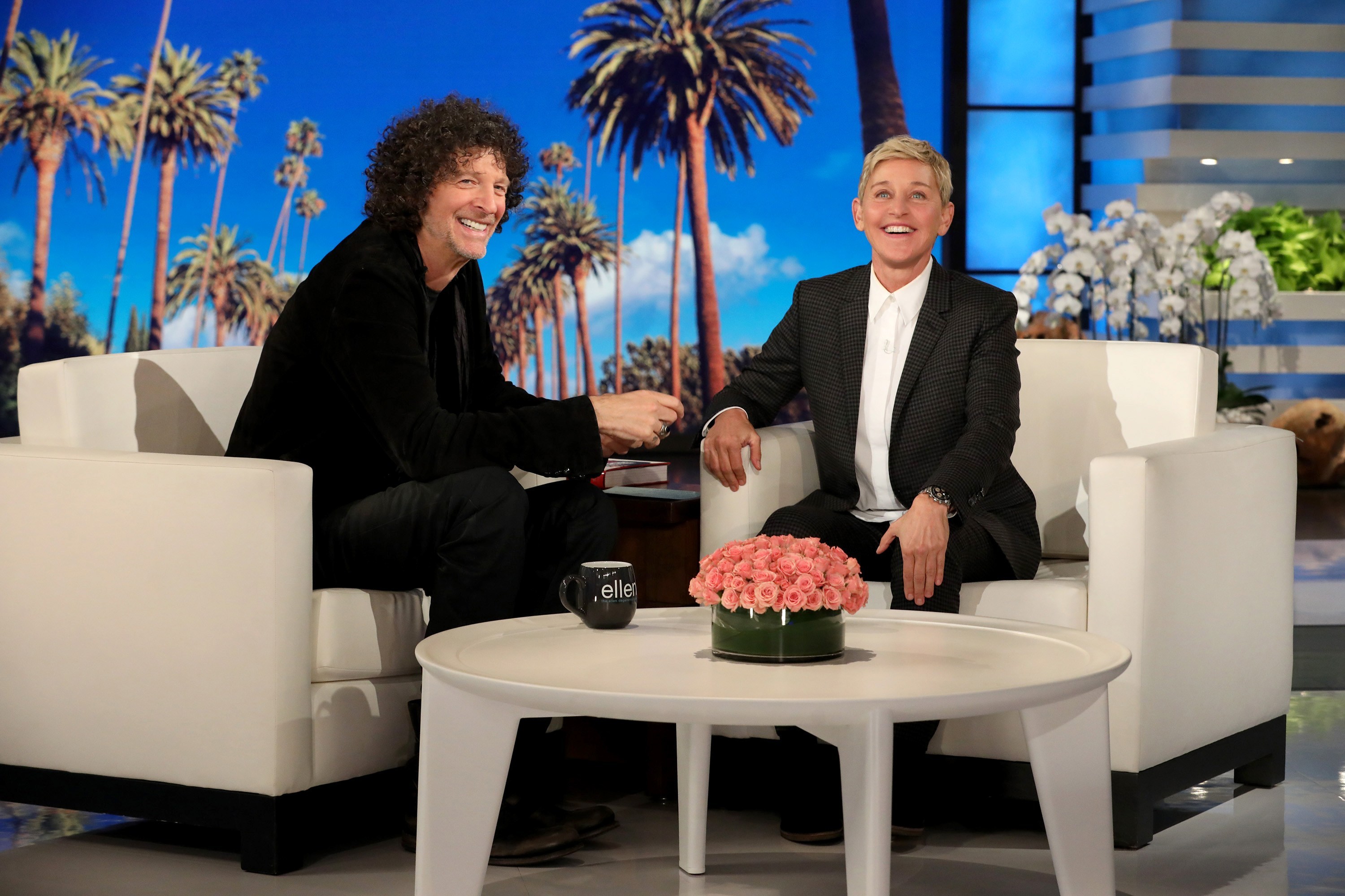 'Kiss me Ellen!': Howard smooches Ellen DeGeneres on her Show