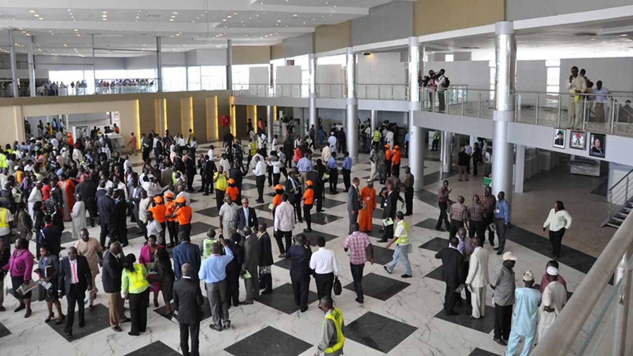 man dies at Lagos airport