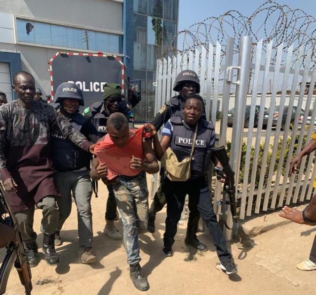 One of the armed robbers arrested today trying to rob First Bank in Abuja