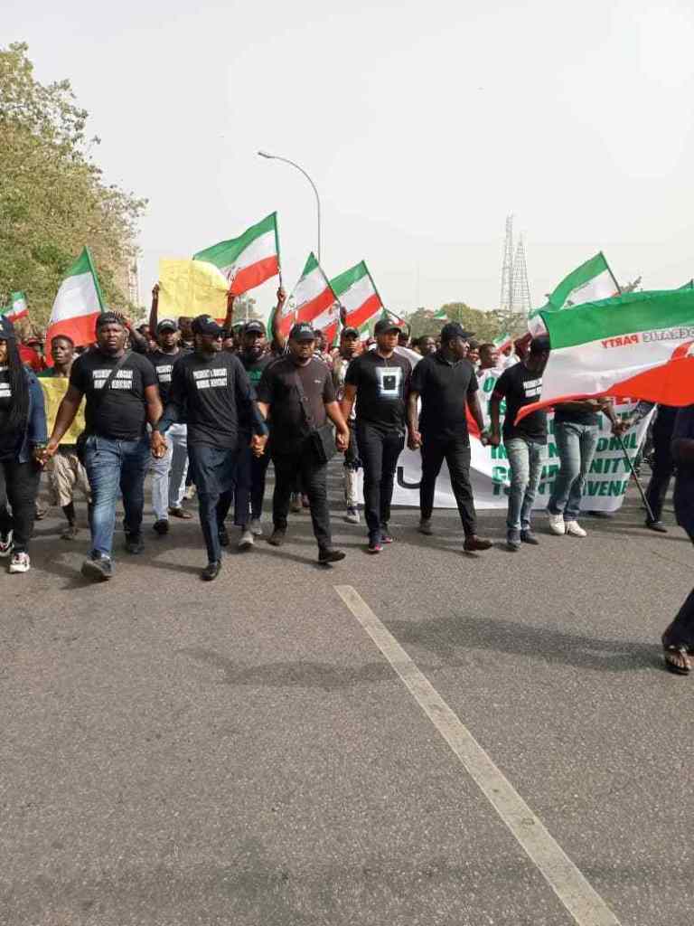 Photos And Video: PDP Protest In Abuja Against Supreme ...