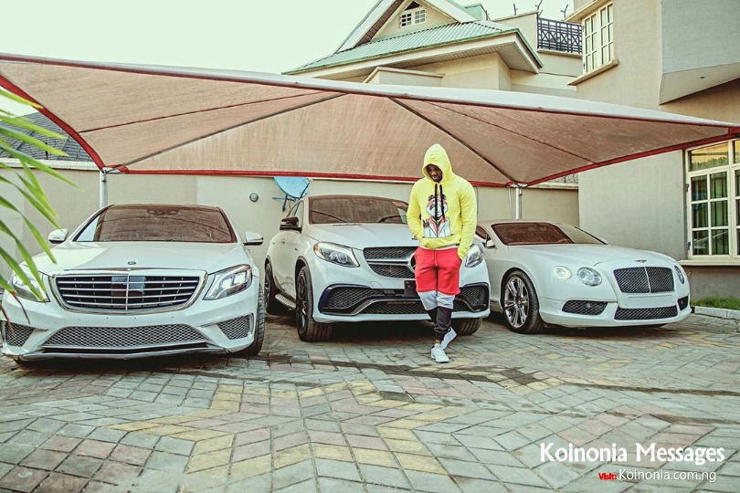 Kizz Daniel shows off his cars