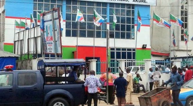 APC secretariat