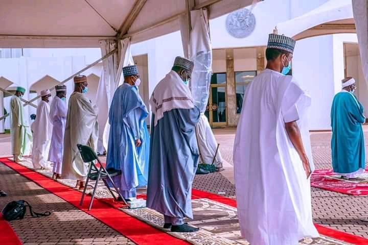 Buhari observed the Eid-el-Kabir prayer with family members at the State House, Abuja on Thursday