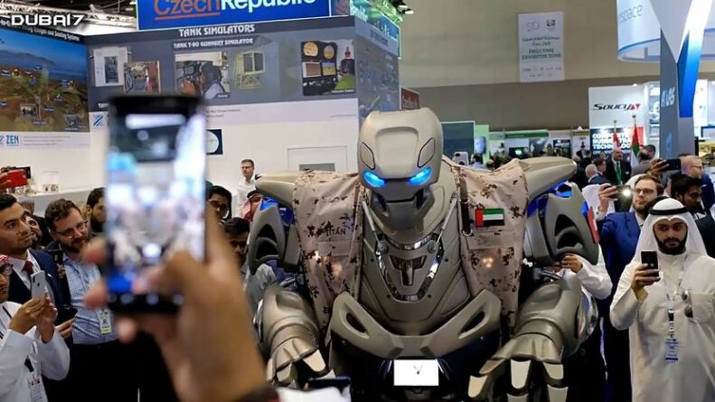 King of Bahrain robot bodyguard video: Does the king of Bahrain have a robot bodyguard? 1