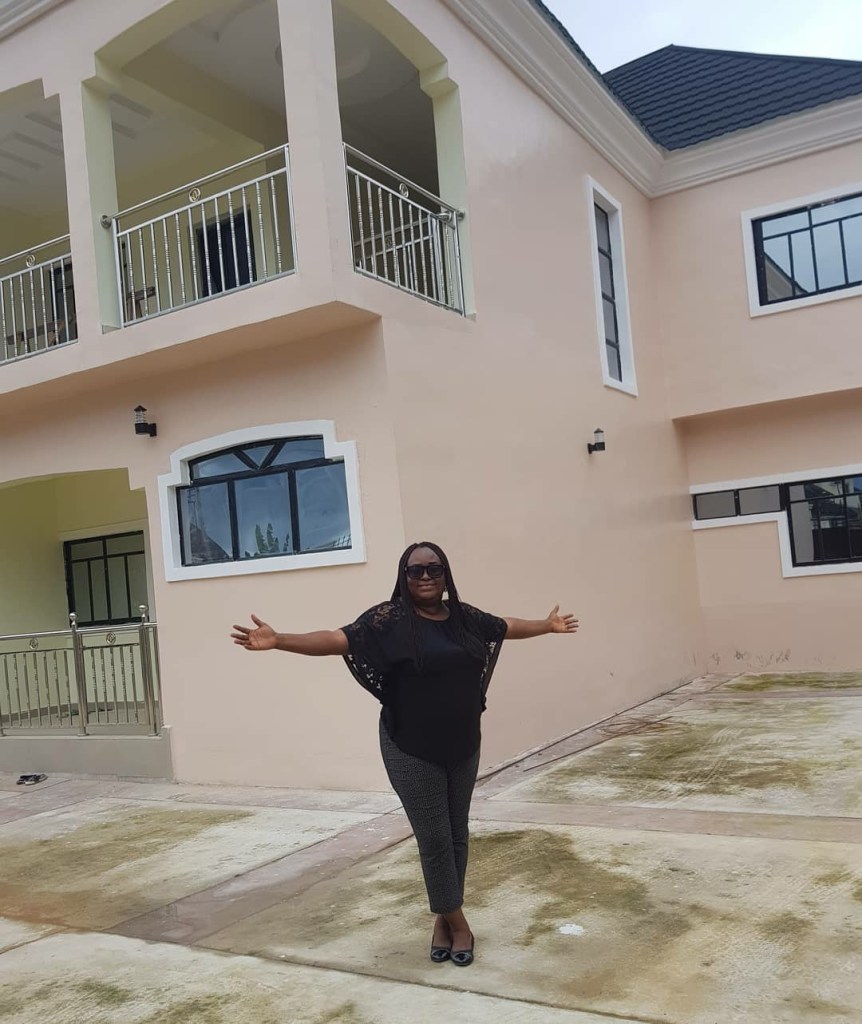 Emem shows off his multimillion naira house