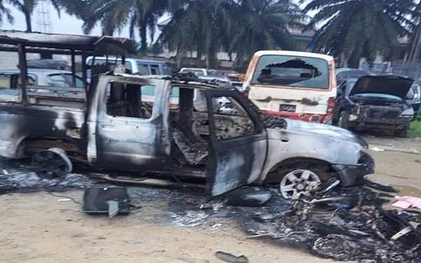 #EndSARS: Hoodlums Burn Police Station and Appeal Court in Rivers State 1