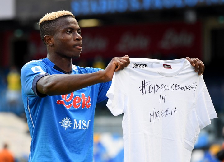 Victor Osimhen Holds Up Shirt Saying '#EndPoliceBrutality In Nigeria' After Scoring For Napoli [Video] 1
