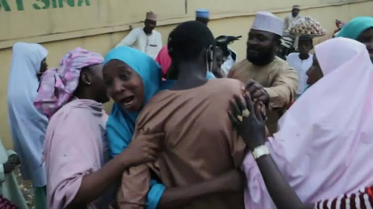 Tears Of Joy As Abducted Kankara Students Reunite With Their Parents In Katsina [Photos] 2