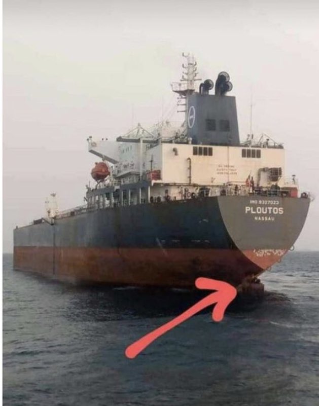 Lagos Anchorage Officials Catches Stowaways Hiding Beneath A Ship Heading For Spain [Video] 2