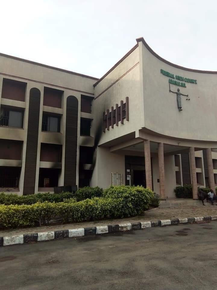 Federal High Court Set Ablaze By Unknown Gunmen In Ebonyi [Photos] 1