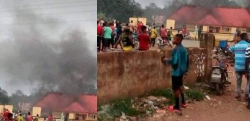 Gunmen Attack Police Headquarters In Imo, Kill Five Officers, Free All Suspects In Cells 1