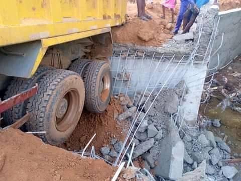 Kogi Bridge Constructed By Governor Yahaya Bello Collapses Just A Week After Completion 3