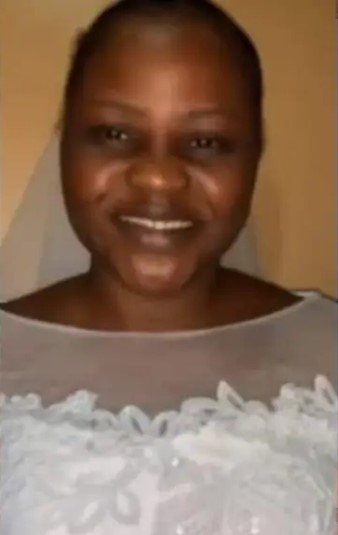 Church Orders Bride To Clean Off Make-Up Before Joining Her With Husband [Photos] 5