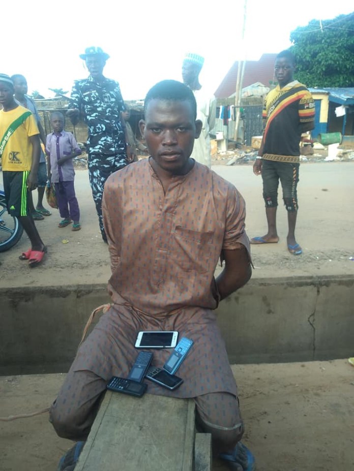 Phone Thief Caught After He Fell Asleep While Robbing A Kebbi Mosque [Photos] 3