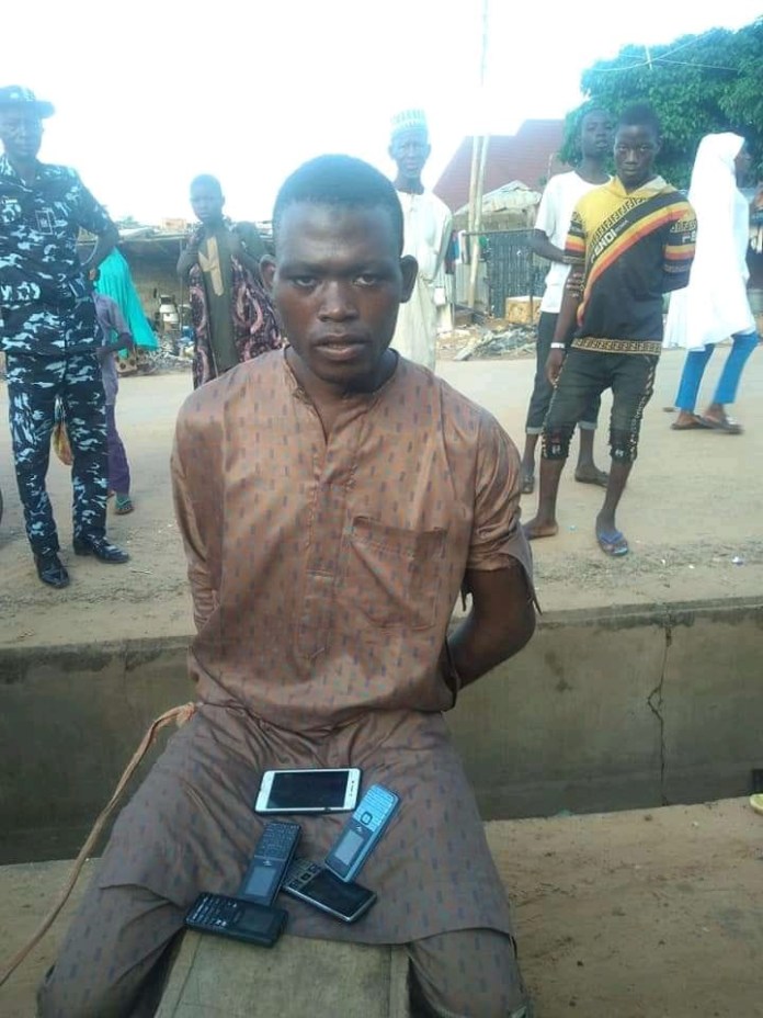 Phone Thief Caught After He Fell Asleep While Robbing A Kebbi Mosque [Photos] 4