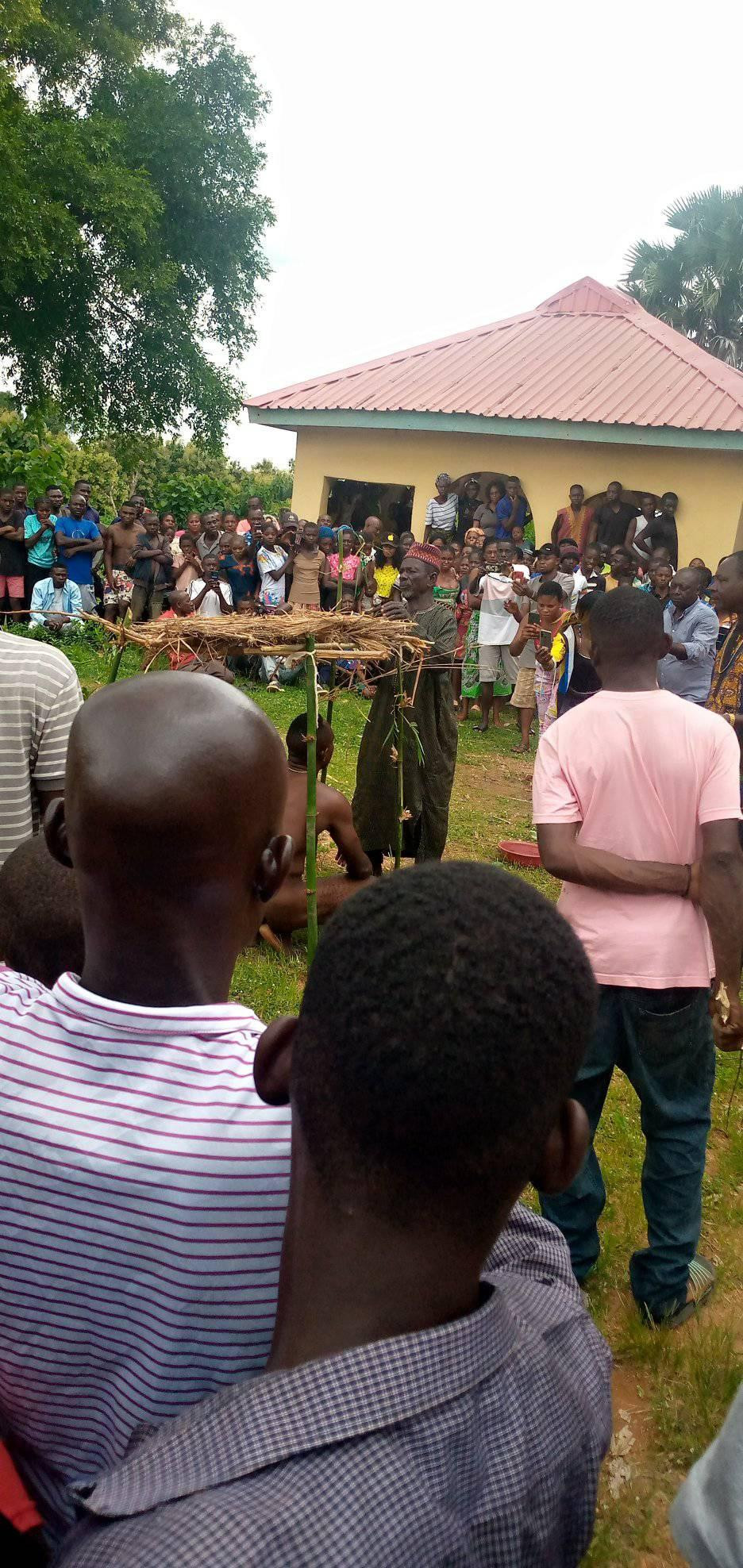 Man Paraded Naked With Sister After They Were Caught Having Sεx In Benue [Photos] 1