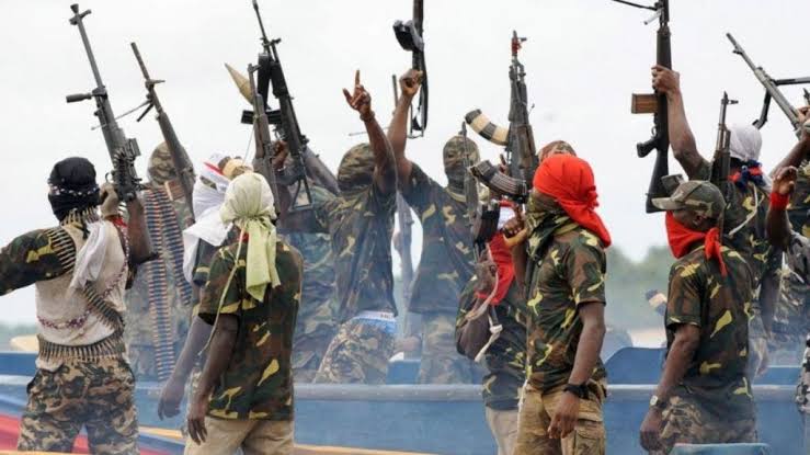 Gunmen Kidnaps Two Monarch In Imo, Burn Their Palaces And Vehicles