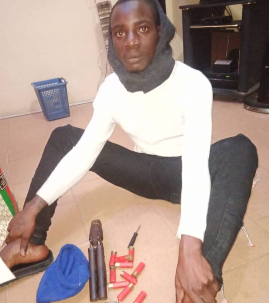 Photo Of 18-Year-Old Suspected Armed Robber Nabbed With Gun In Delta