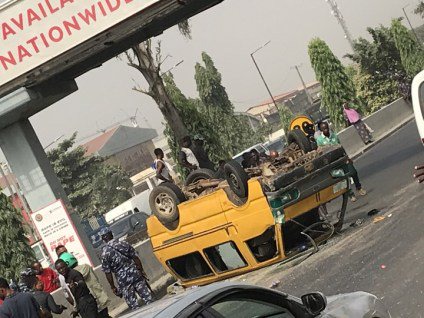 Photos From The Ghastly Motor Accident In Lagos This Morning