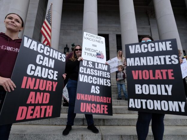 Activists show unity in opposition to vaccine mandates