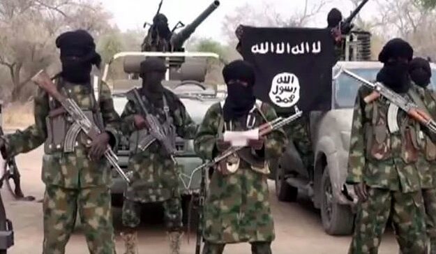 BREAKING: ISWAP Fighters Attack Biu In Southern Borno