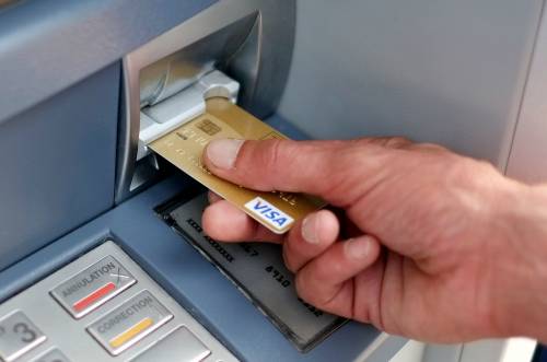 Central Bank Of Nigeria Slashes ATM Charges, Inter-bank Transfer Fees