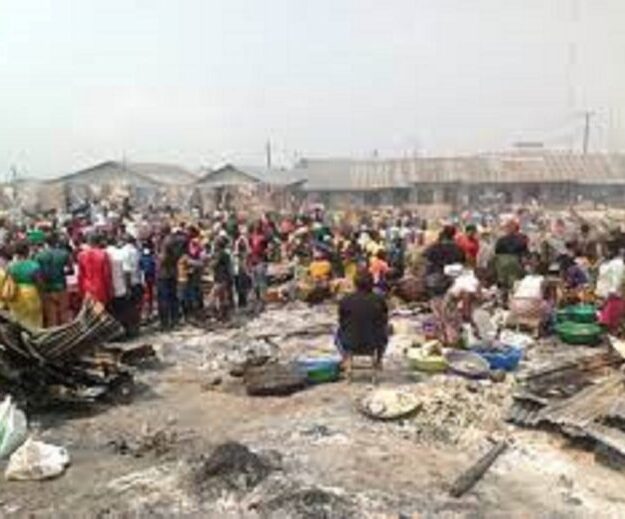 Fire razes section of Ogbe-Ijoh Market in Warri