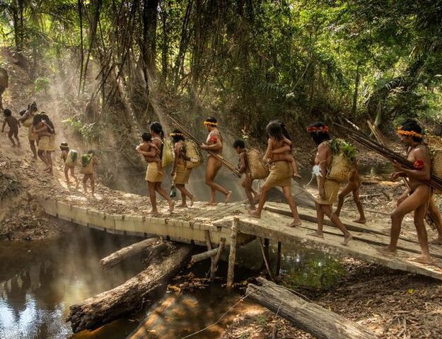 Meet 4 dangerous tribes in the world that still live in the forest