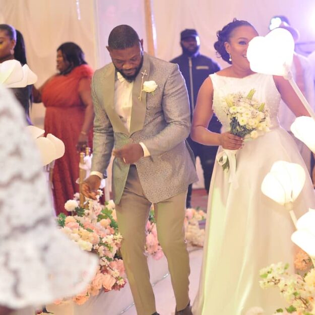 Money Rains As Abuja Socialite Weds His Wife In Grand Style (Video)