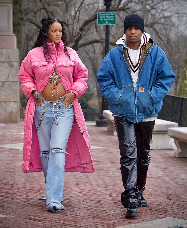 Rihanna Is Pregnant, Expecting Her First Child With Boyfriend ASAP Rocky [Photos]