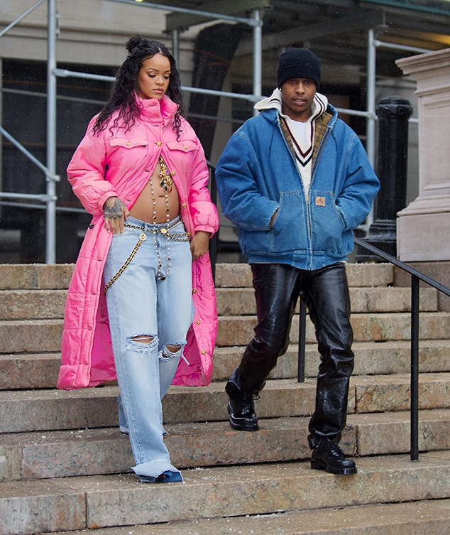 Rihanna Is Pregnant, Expecting Her First Child With Boyfriend ASAP Rocky [Photos]