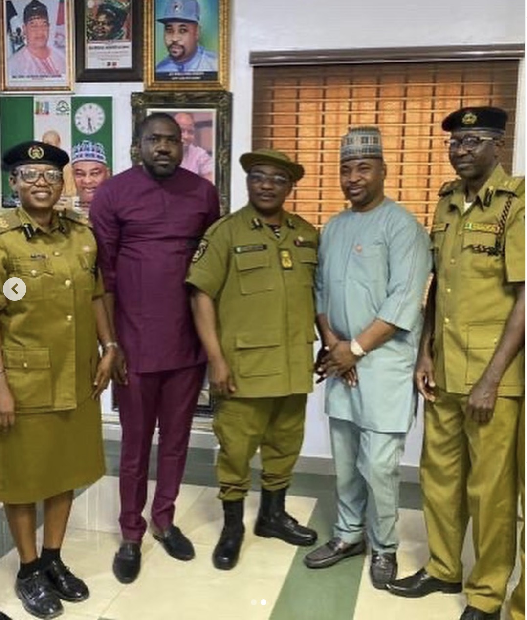 MC Oluomo, 2nd right with the NDLEA Lagos team