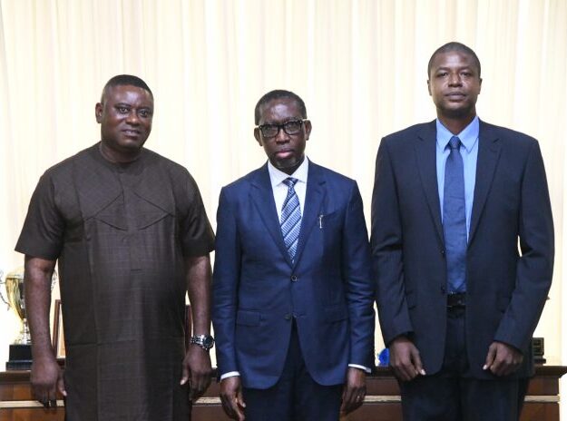 Okowa urges appointees not to allow political activities distract governance 