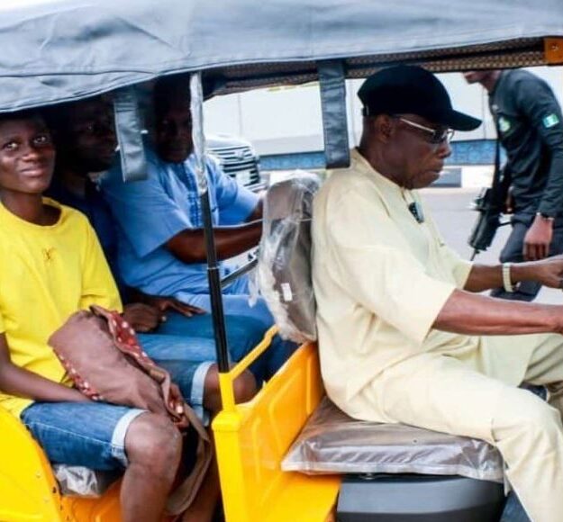 Former President, Obasanjo Drives Keke Napep, Picks Passengers In Ogun (Photos)