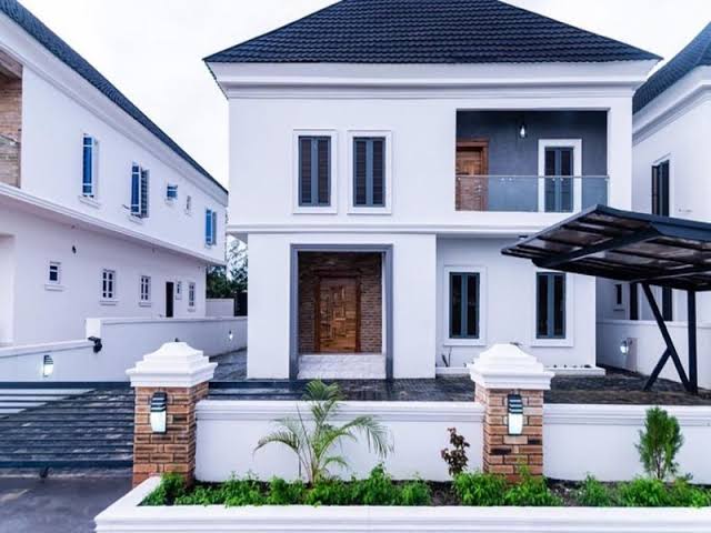 How to avoid being swindled when buying a property in Lagos Nigeria - Dennis Isong