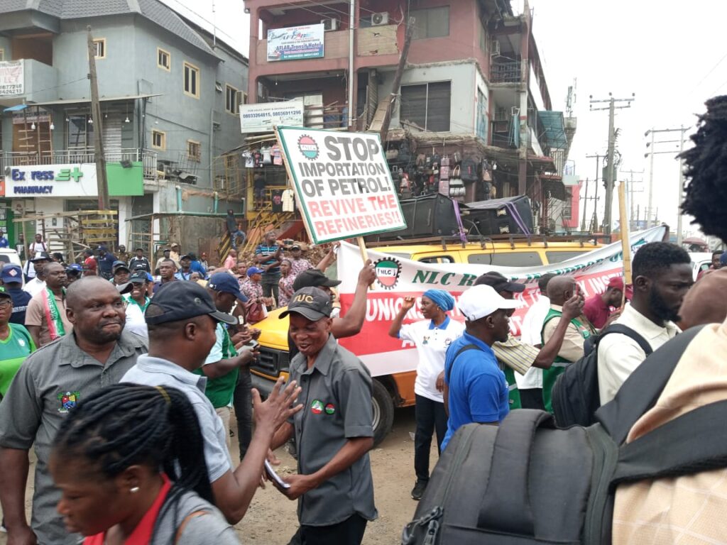 NLC Begins Solidarity Protest In Lagos Over ASUU Strike [Photos]