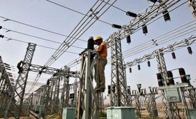 Blackout in Nigeria as electricity workers begin strike