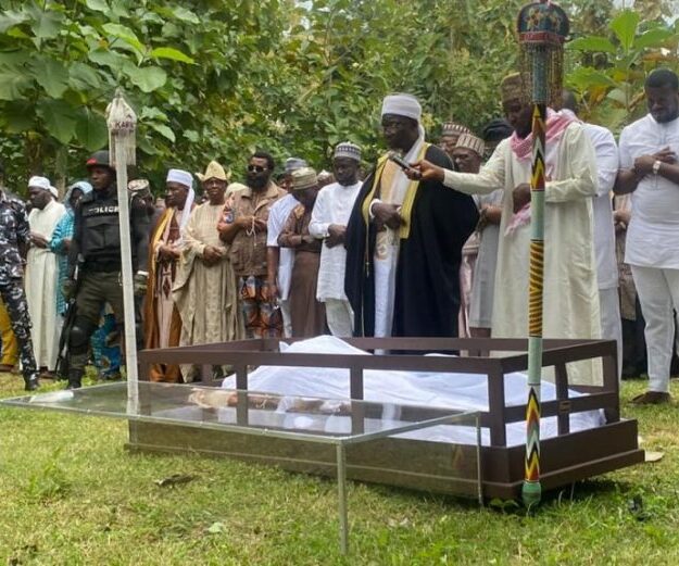 Ex-IGP Tafa Balogun buried in Osun amid tears