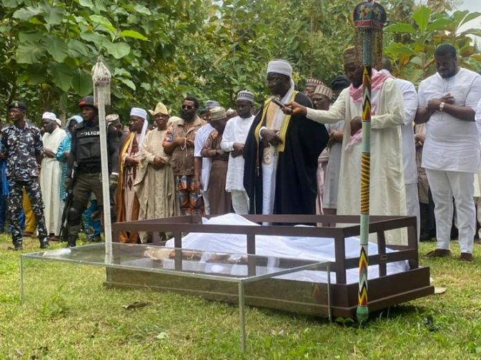 Ex-IGP Tafa Balogun Buried In Osun Amid Tears