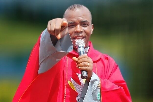 2023: ‘I have Nigeria’s solution, many people wasting their time’ – Fr. Mbaka