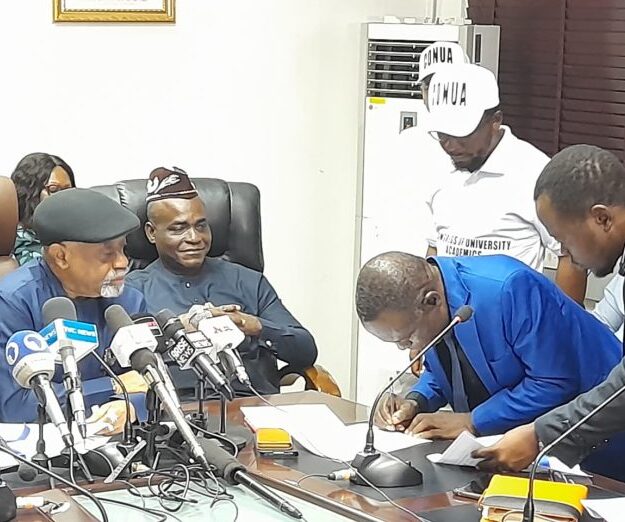 FG moves to break ASUU, presents certificates of registration to two varsity unions