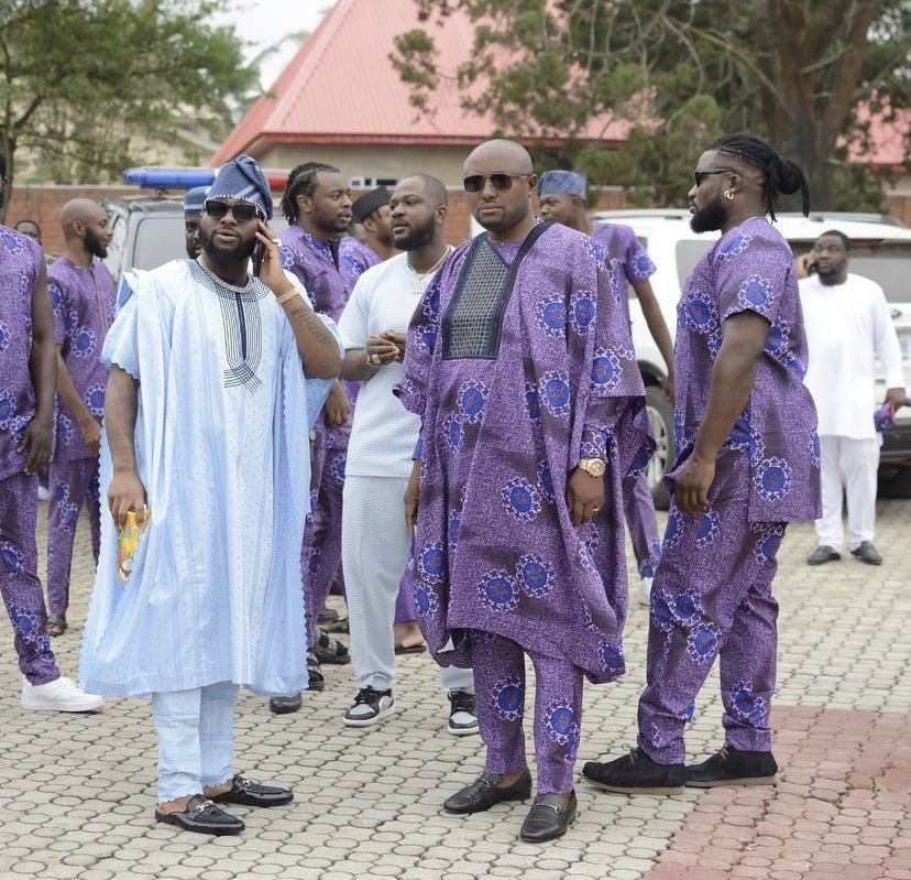 Davido Makes First Public Appearance At His Uncle, Ademola Adeleke's Inauguration As Osun Governor [Photos/Video]