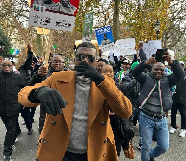 Reno Omokri And Tinubu Supporters Clash In London (Video)