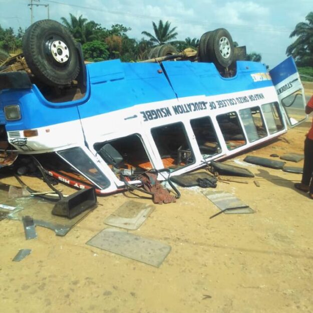 In Anambra, 42 Persons Cheat Death As Tipper Rams Into Students’ Bus